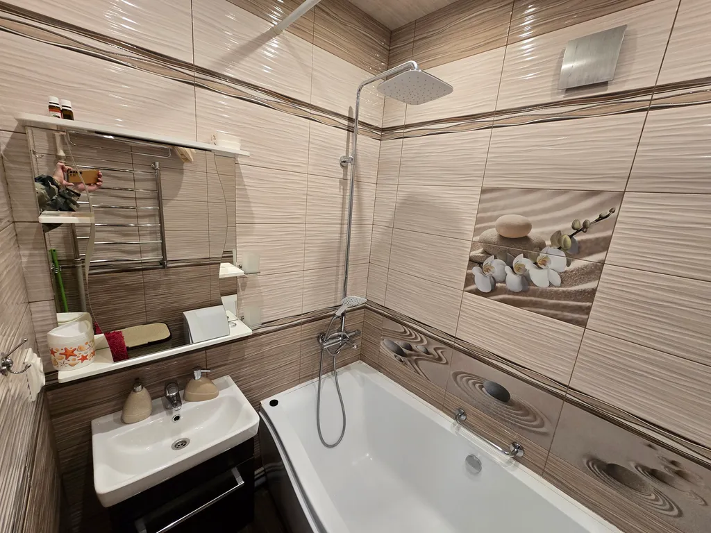 2-х комнатная квартира в Аэропорту с видом на ВПП, залив и г. Анадырь