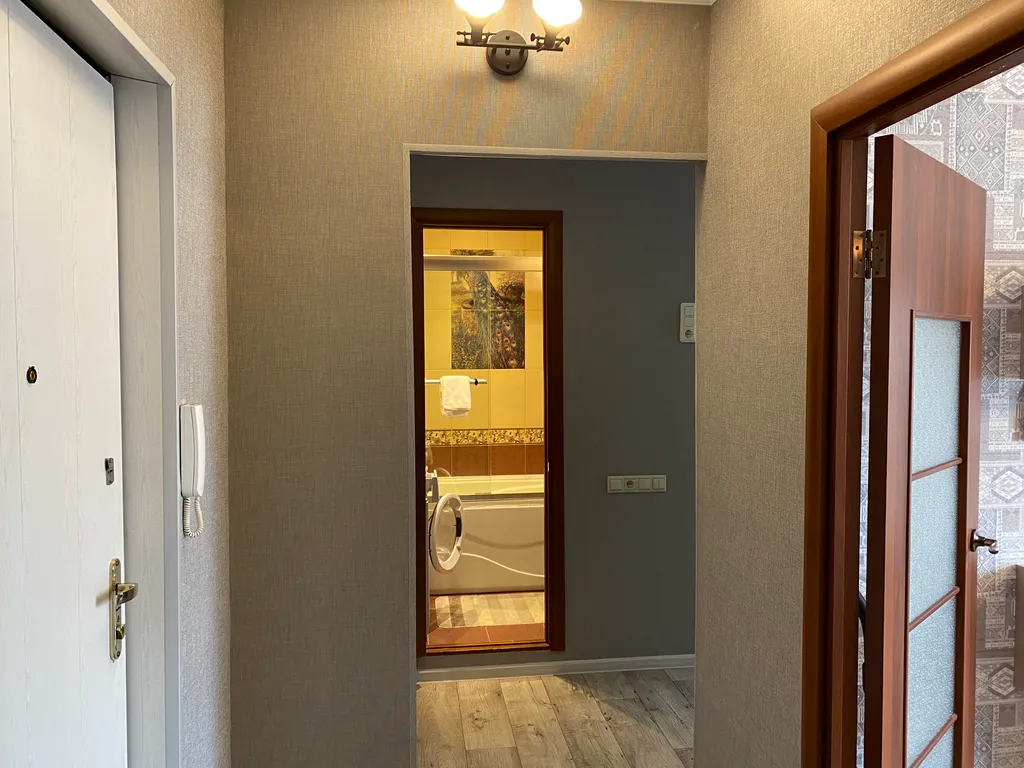 Квартира Приятная 1комнатная квартира на Взлетке — Красноярск