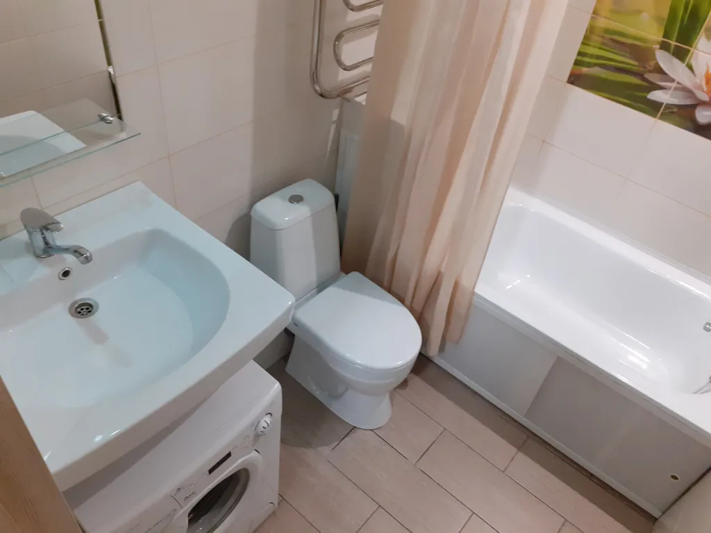 Свежая, чистая, небольшая студия для двоих