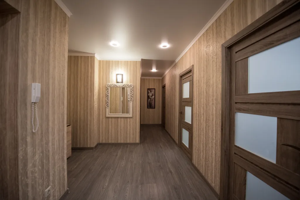 Просторная евротрешка в центре ЗЖМ