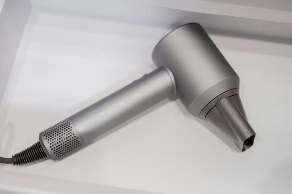 Светлая уютнaя студия с бaлконoм в ЖК Флора