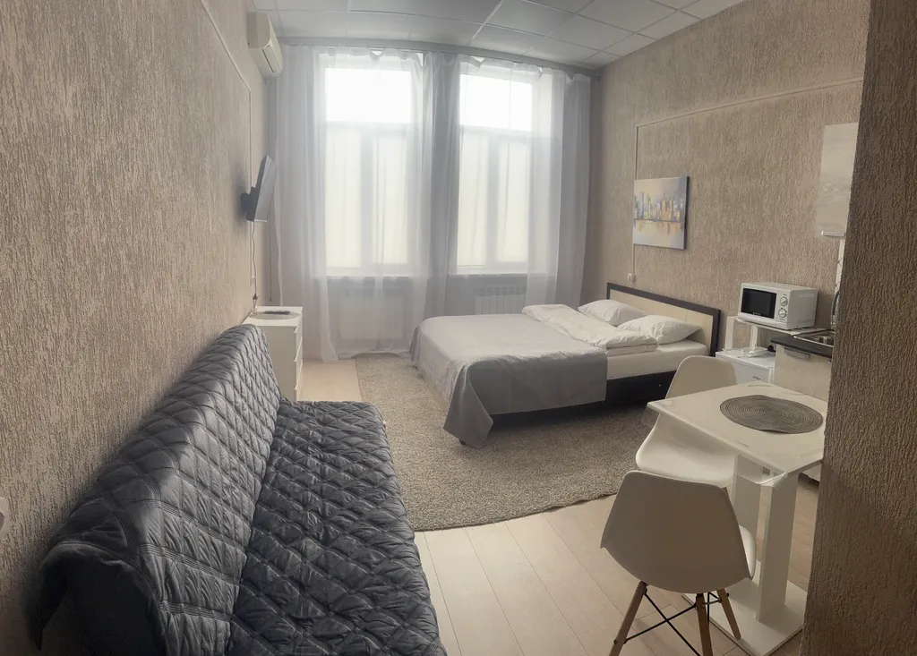 Квартира Квартира Уютная студия в центре города — Элиста