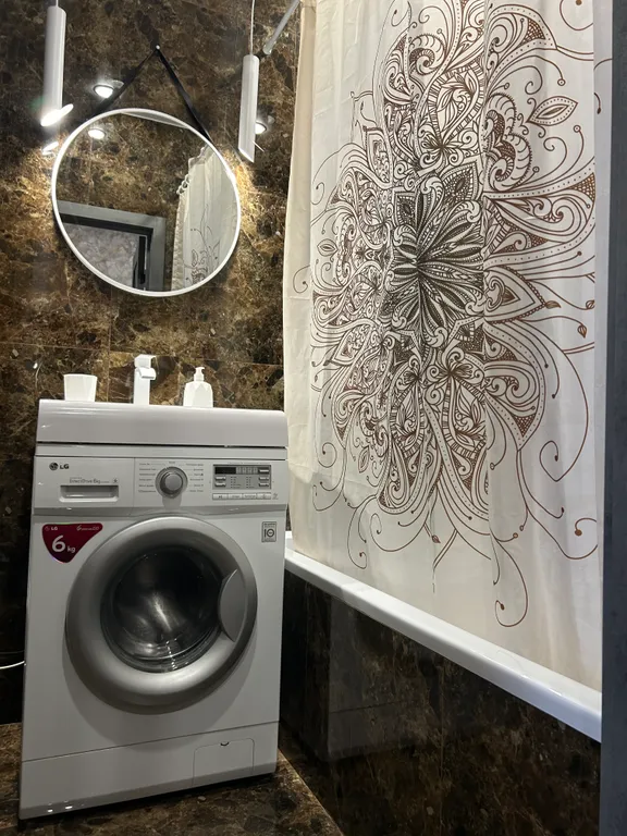 Евродвушка с видом на озеро