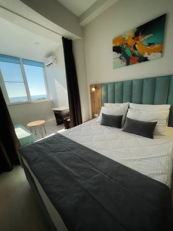 Студия с панорамным видом на море и горы