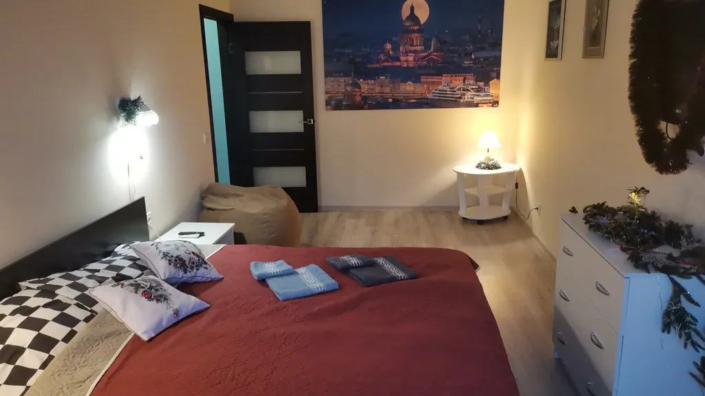 Квартира Просторная квартира у метро Василеостровская — Санкт-Петербург