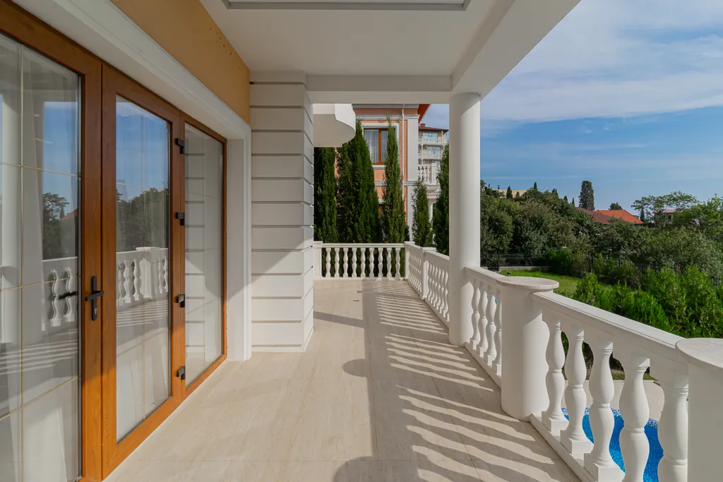 Коттедж Эксклюзивная вилла с видом на море — Симеиз