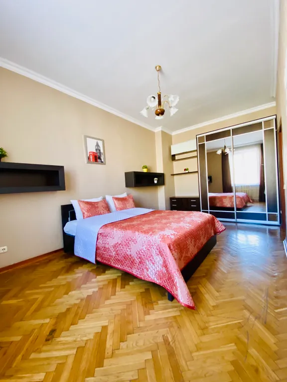 Квартира Просторная квартира в самом центре — Минск