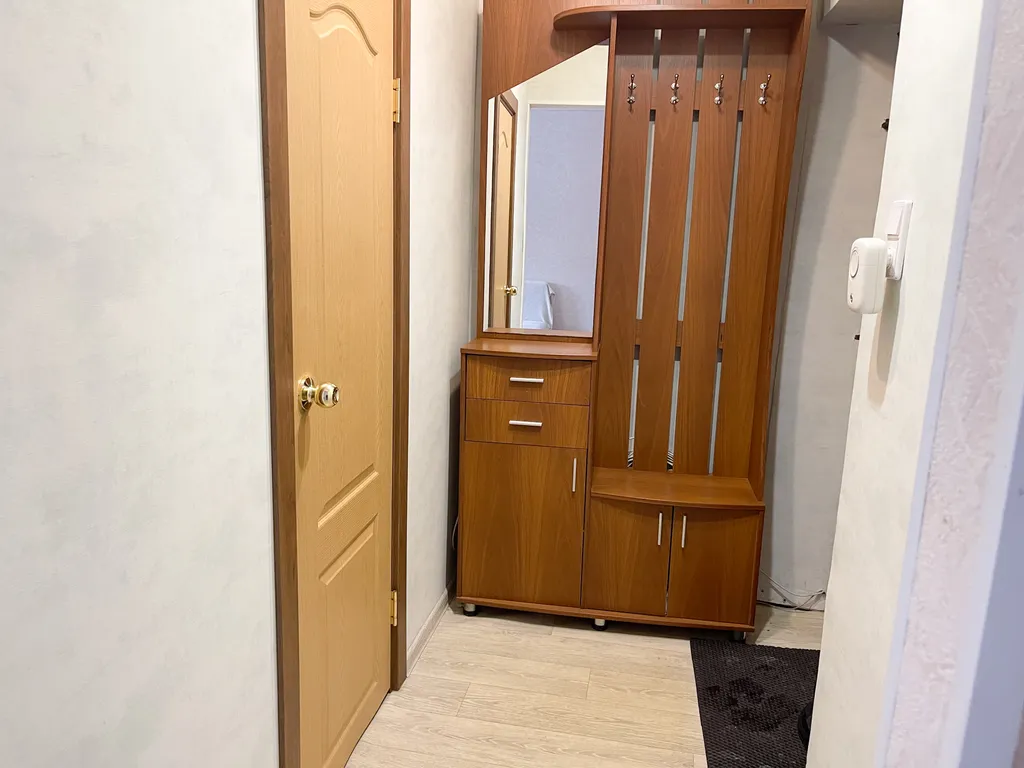 Просторная теплая двухкомнатная квартира