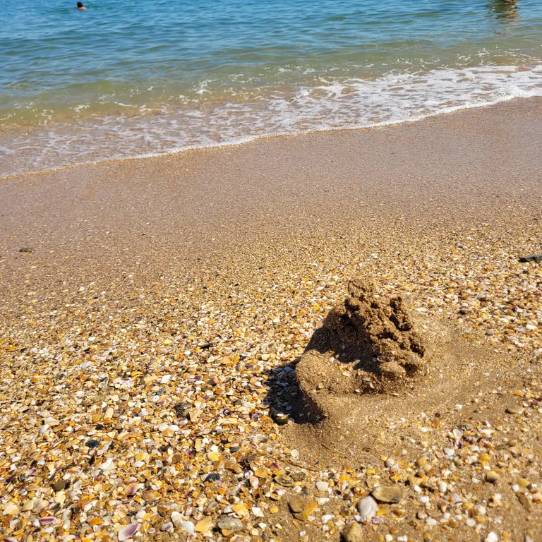 Уютный домик с кухней и верандой