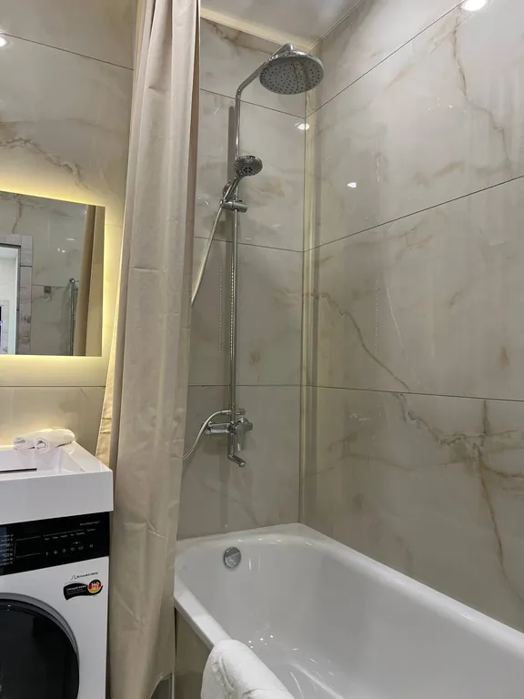 Видовая просторная квартира с красивым видом