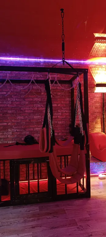 Студия с Красной комнатой - БДСМ