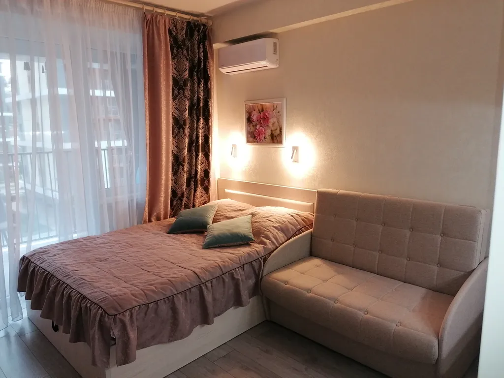 Квартира Уютная студия в ЖК Каравелла Португалии с бассейном на берегу моря — аренда посуточно в Дагомыс