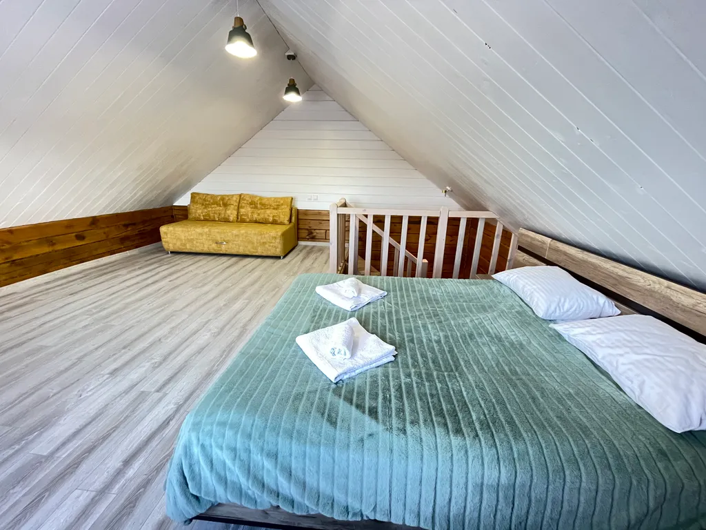 Уютный дом в центре поселка Хужир