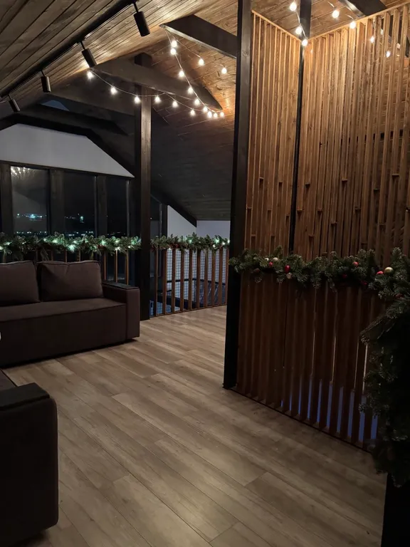 Новый год свободен