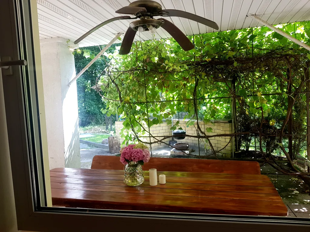 Усадьба Домик у пруда