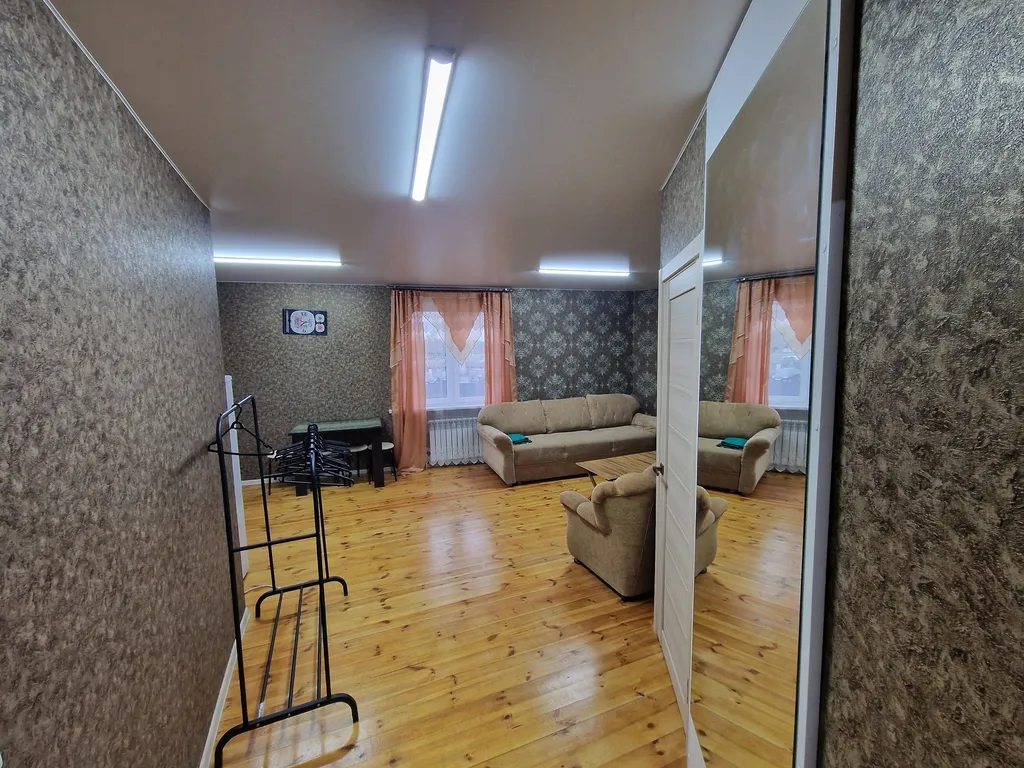 2х комнатная квартира со всеми удобствами в зеленой части города!