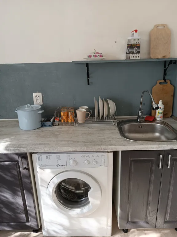 Двухкомнатная квартира у парка в тихом пригороде Калининграда