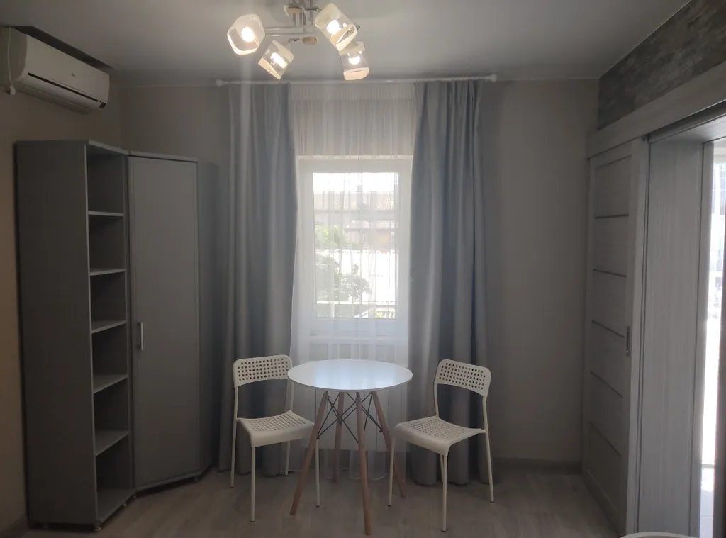 Отдельная 1-комнатная квартира 2 этаж 21 кв. метр у моря