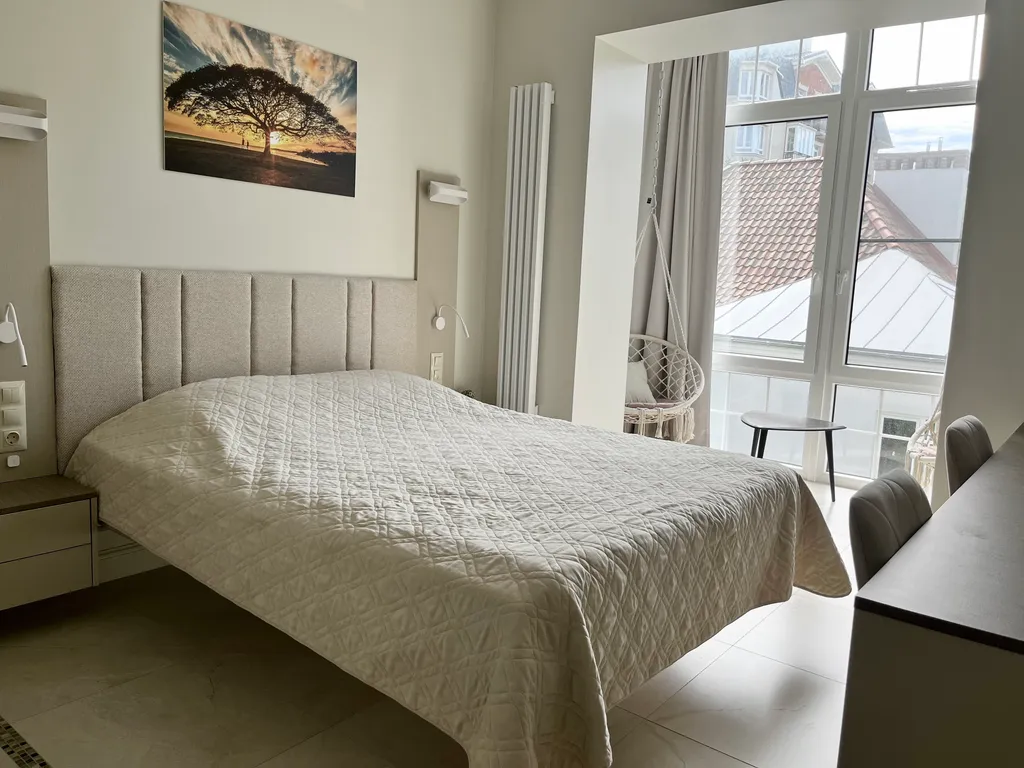 В роще у моря