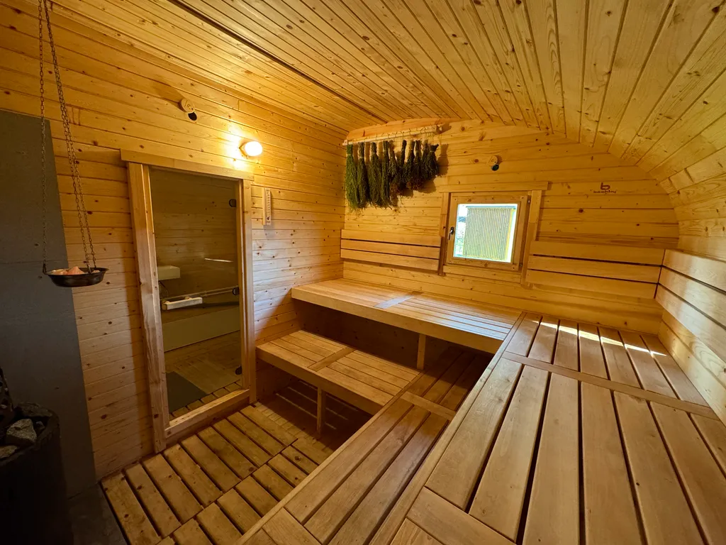 Домик у леса