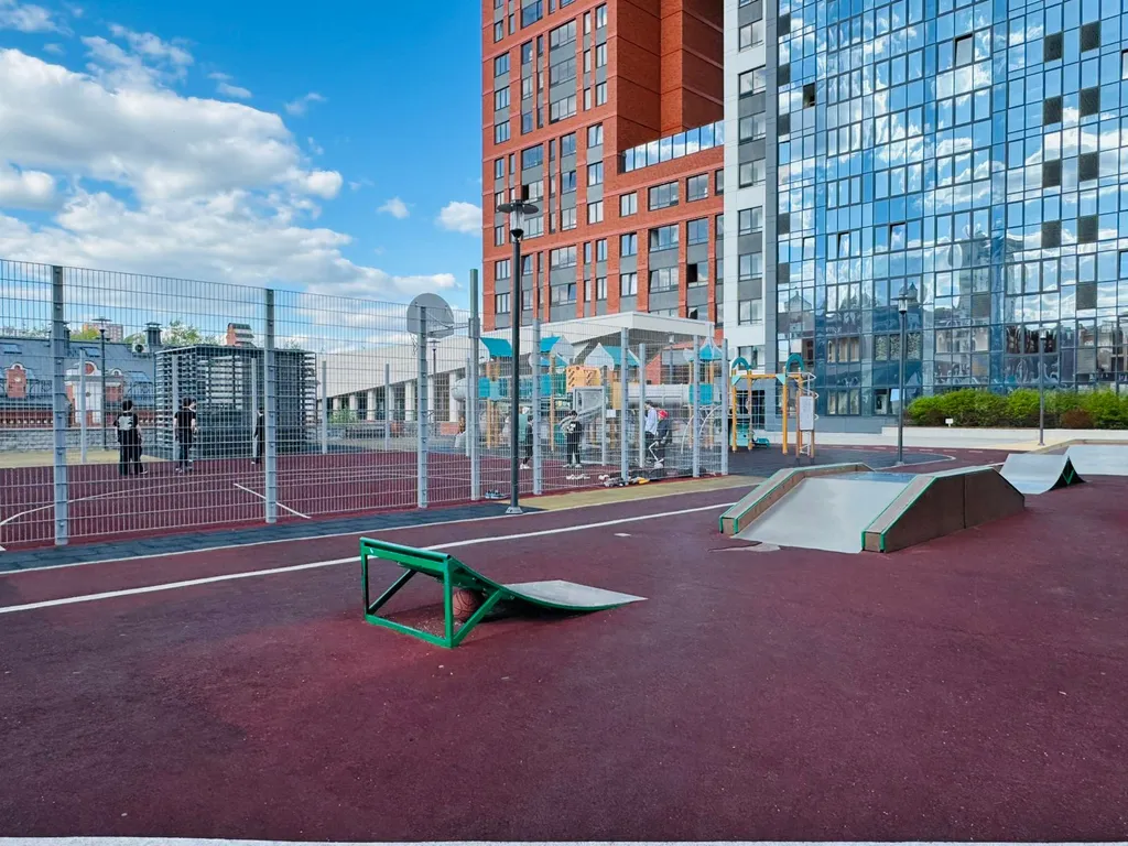 Евродвушка у ЖД вокзала