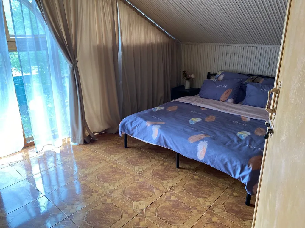 Коттедж с сауной и бассейном