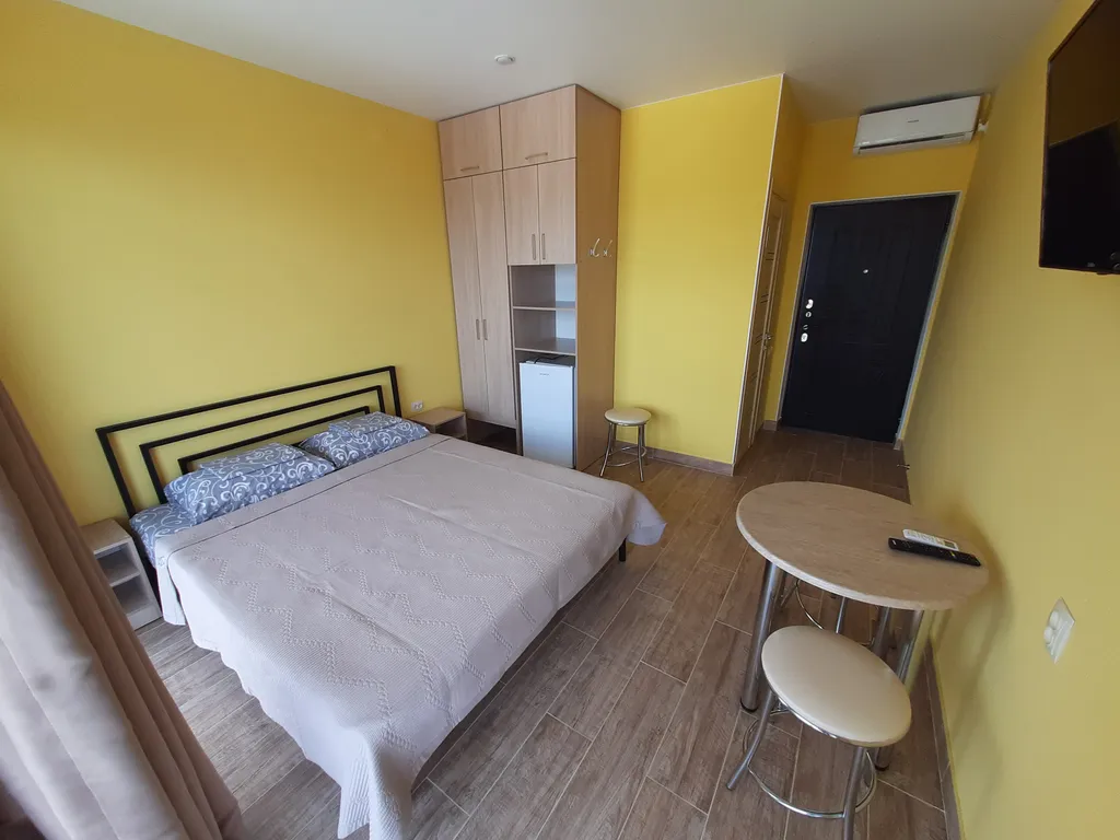 Квартира Комната — аренда посуточно в Орджоникидзе