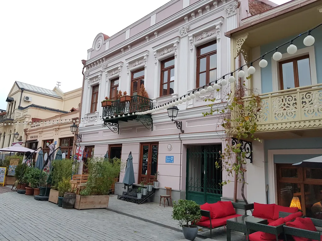 Уютная квартира в центре Тбилиси