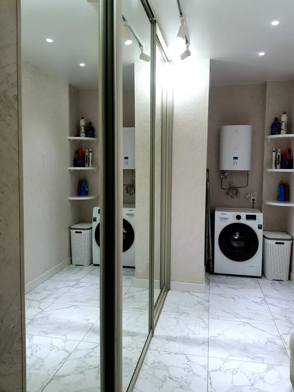 3х ком.кв 100 кв.м в центре район Фуникулёра