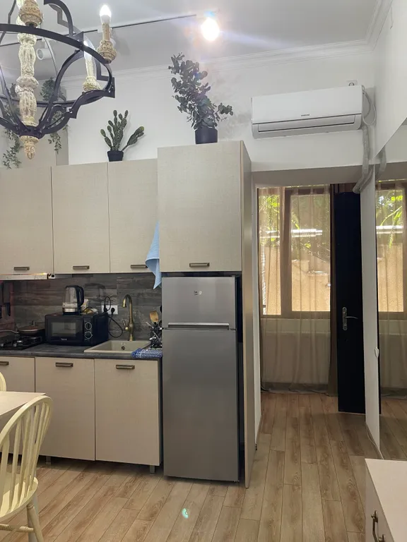 Квартира на вере у метро в центре