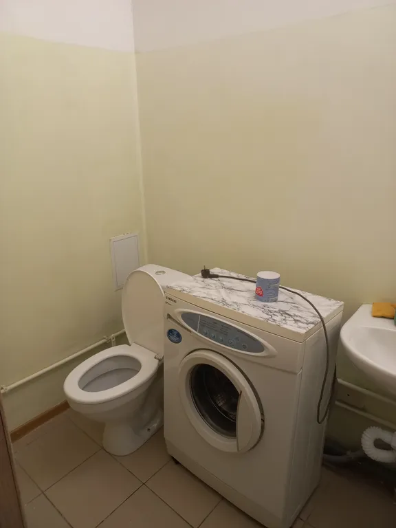 Светлая, уютная квартира вблизи Железнодорожной больницы