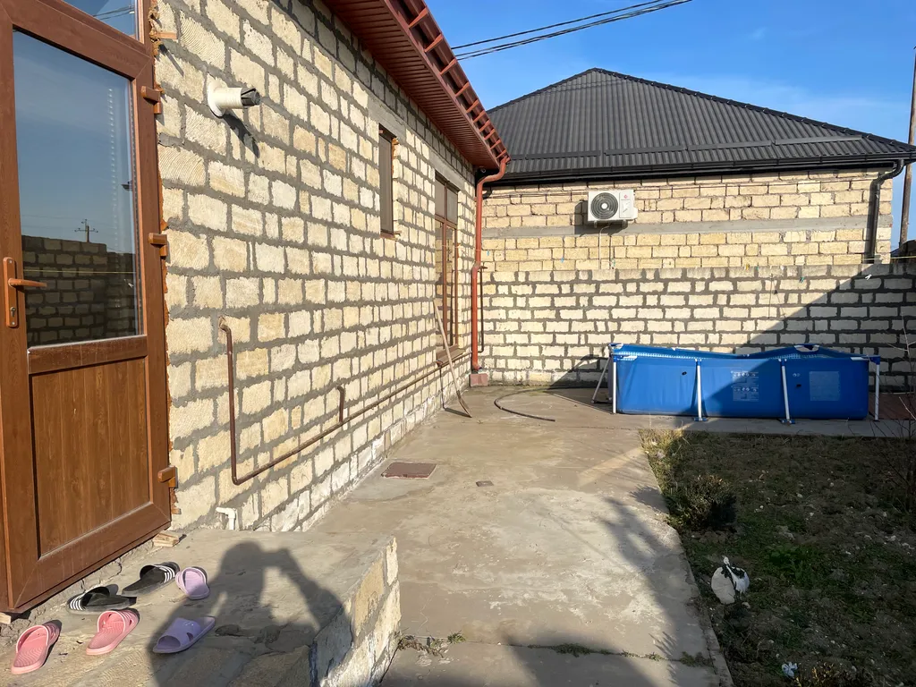 Дом на берегу