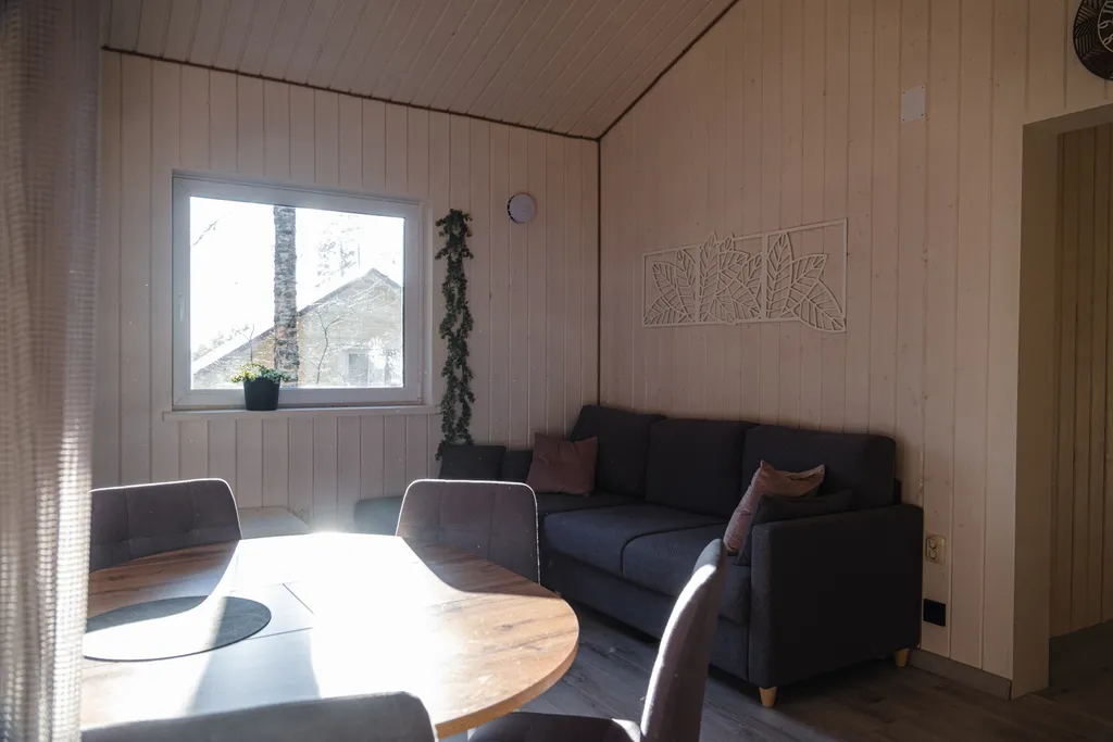 Коттедж Дом Barn house в хвойном лесу — Половина