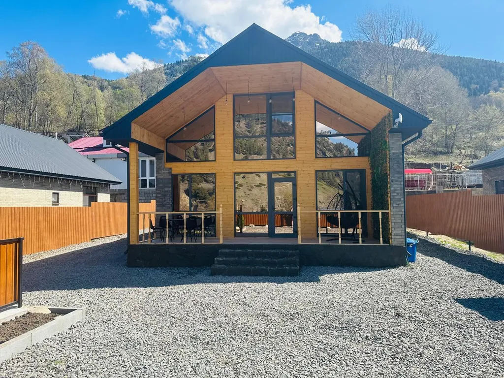 Коттедж Уютный новый дом в горах — аренда посуточно в Теберда