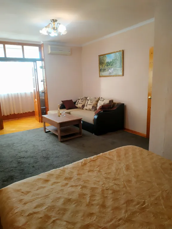 Уютная и чистая квартира с видом на море и горы