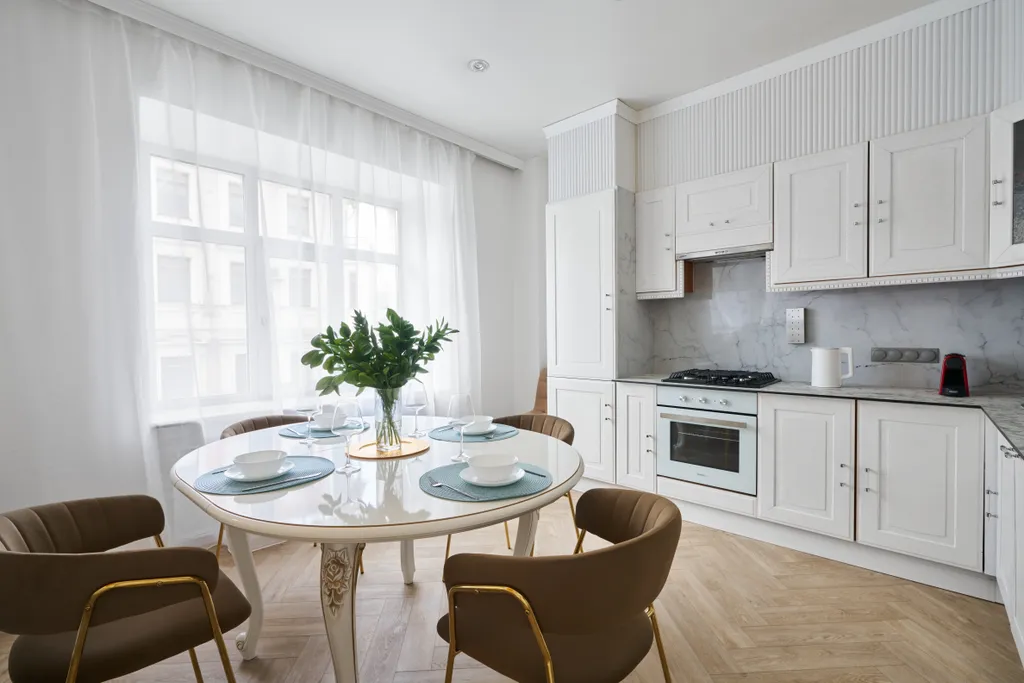 Квартира 4-комнатная большая квартира в доме Ахматовой, Третьяковская галерея — Москва