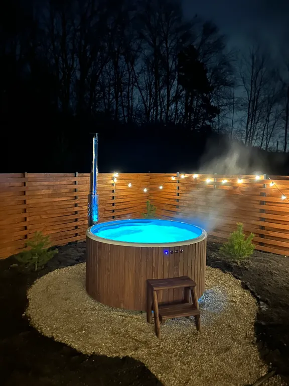 Шикарный треугольный дом А-фрейм с панорамными окнами