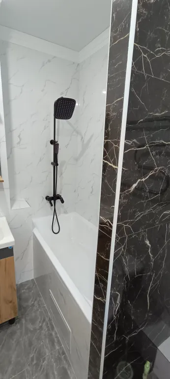 Новая квартира напротив трц апорт расположен в западное части города