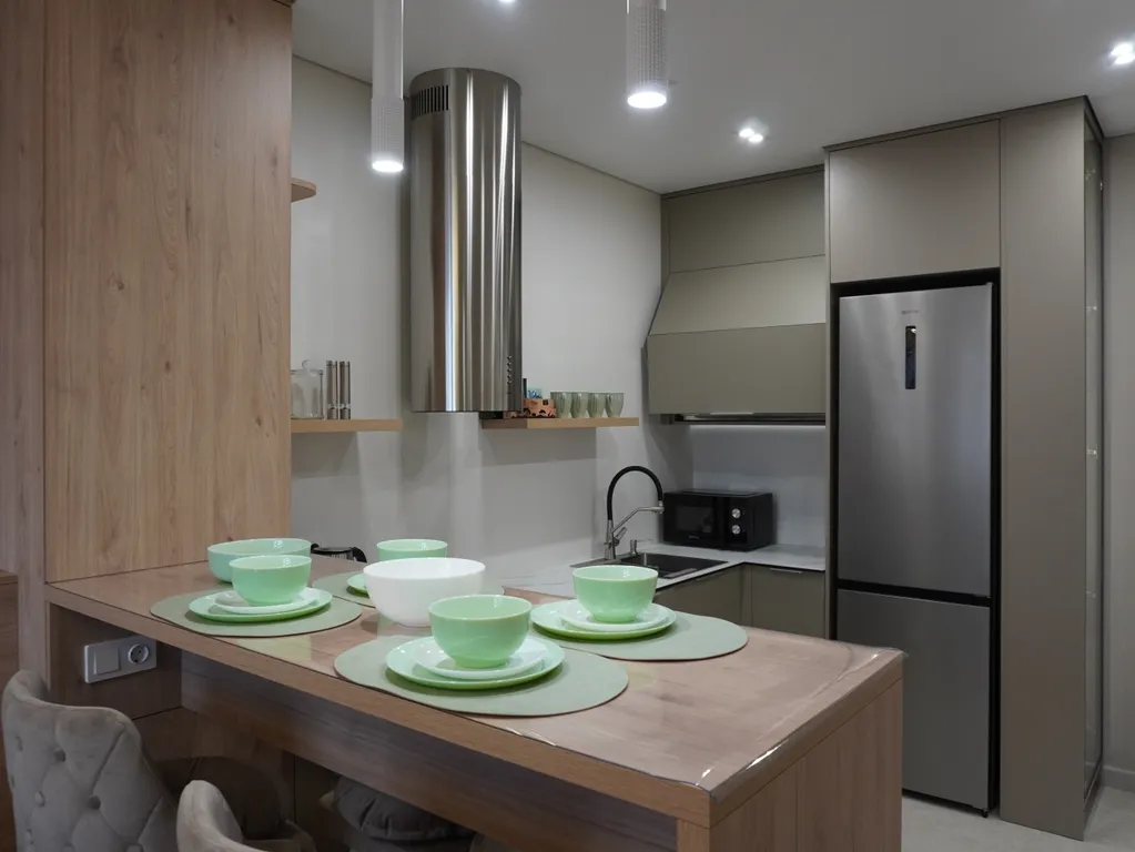 Дизайнерская новая квартира с видом на море