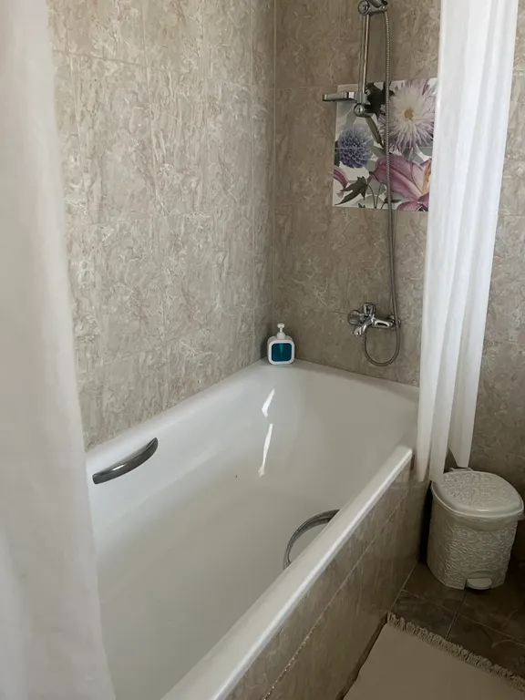 Квартира Квартира Евро трешка в частном секторе г Геленджик, 250 м. до моря — Геленджик