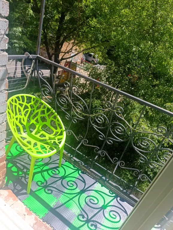 Квартира Квартира Уютная студия с балконом в центре города остановка Авангард — Владивосток