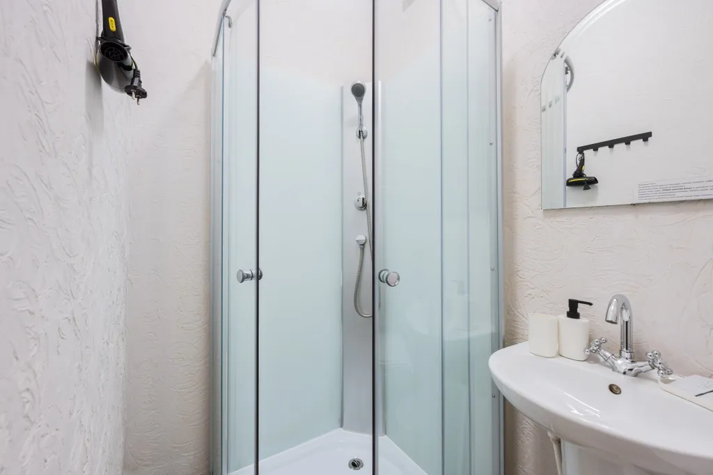 Квартира Комната с санузлом и двумя отдельными кроватями у зоопарка — Санкт-Петербург