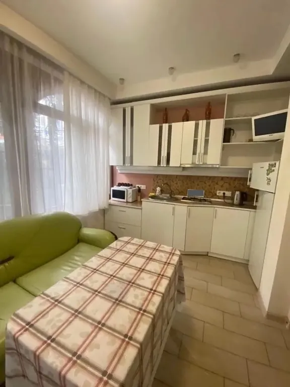 Коттедж с личным двором