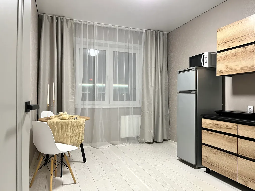 Квартира Апартаменты Домино на улицу Петра Подзолкова — Красноярск