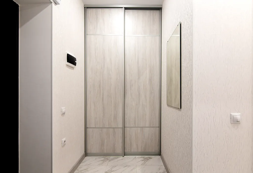 Луна в новом районе города