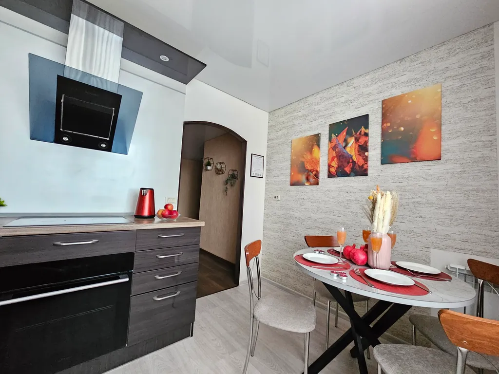 Апартамент Живи Уютно