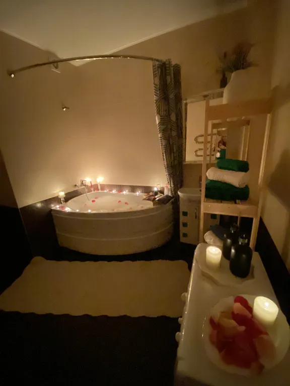 "80 метров уюта и чистоты"
 2-комнатная квартира