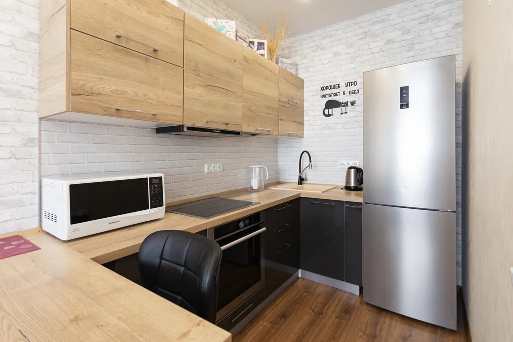 Уютная квартира в удобном районе — аренда посуточно в Сургут