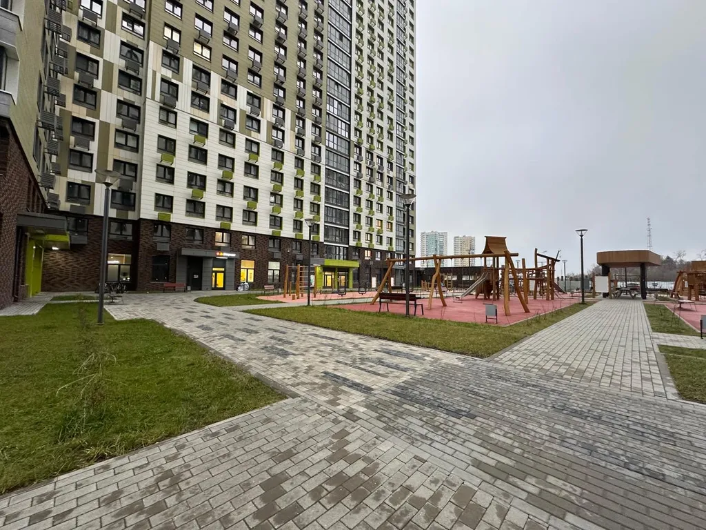 Уютная современная квартира