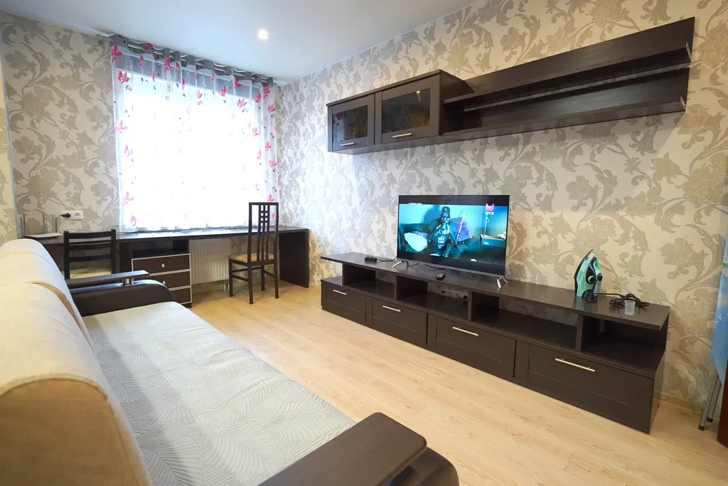 Большая 2-комнатная квартира рядом с центром